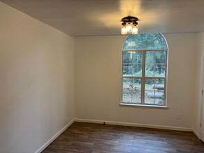 6409 Forward Pass Trail in Tallahassee, FL - Building Photo - Building Photo