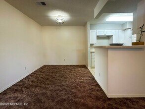 10200 Belle Rive Blvd in Jacksonville, FL - Building Photo - Building Photo