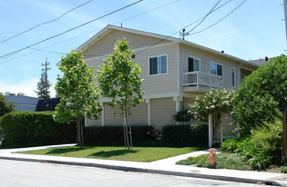 1240 Elmer St in Belmont, CA - Building Photo
