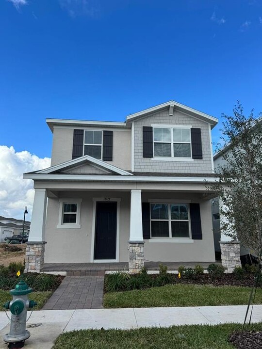 15173 Blue Peacock Ln in Oakland, FL - Building Photo