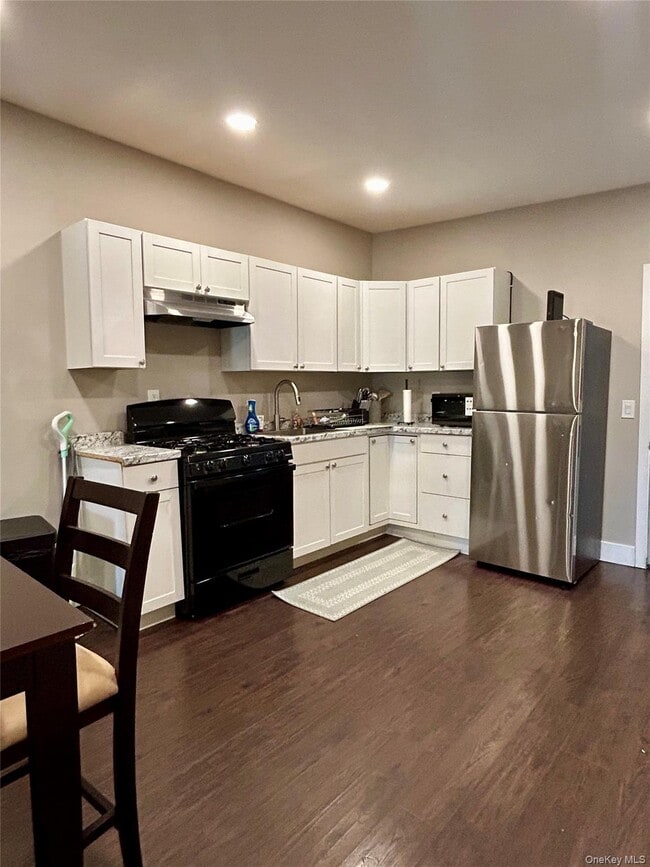 9 1st St in Warwick, NY - Building Photo - Building Photo