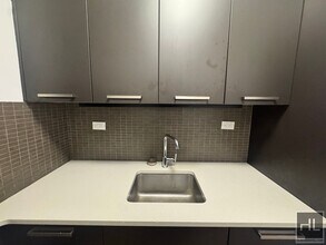 East 39th Street in New York, NY - Building Photo - Building Photo