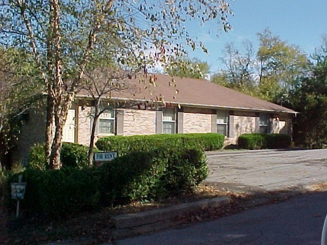 83 Lawn St