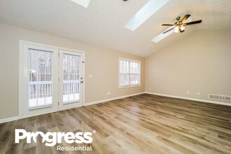 2682 Owens Dr in Marietta, GA - Building Photo - Building Photo