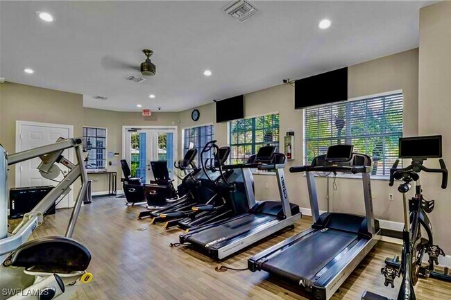 property at 15474 Los Reyes Ln