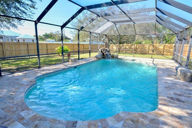 property at 176 Valley Pl