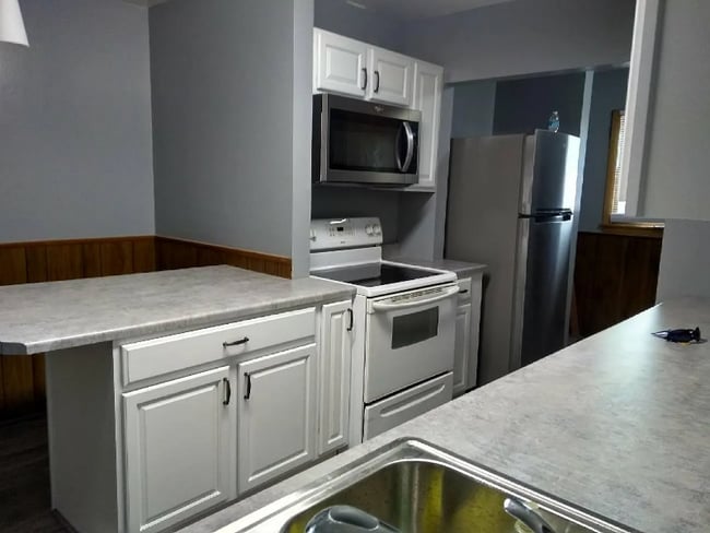 1402 W Lydia St in Wichita, KS - Building Photo - Building Photo