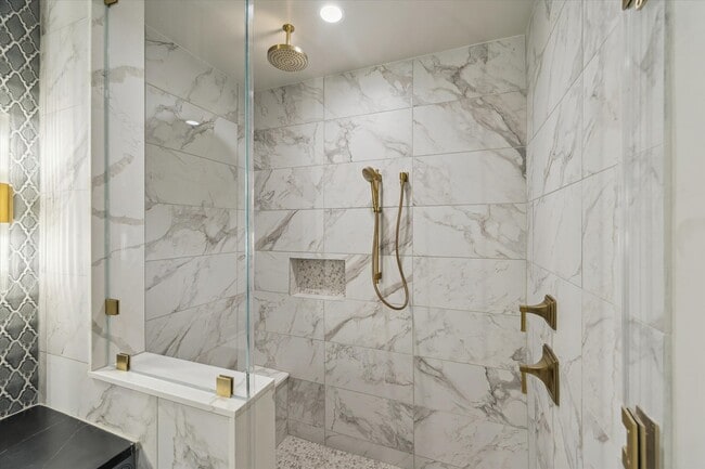 property at 1717 Bissonnet St