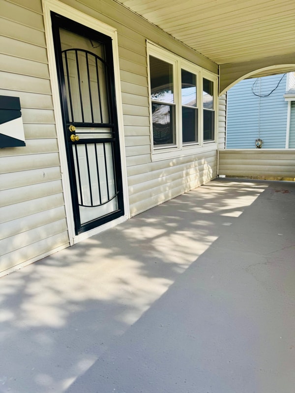 1066 E 12th Ave in Columbus, OH - Foto de edificio - Building Photo