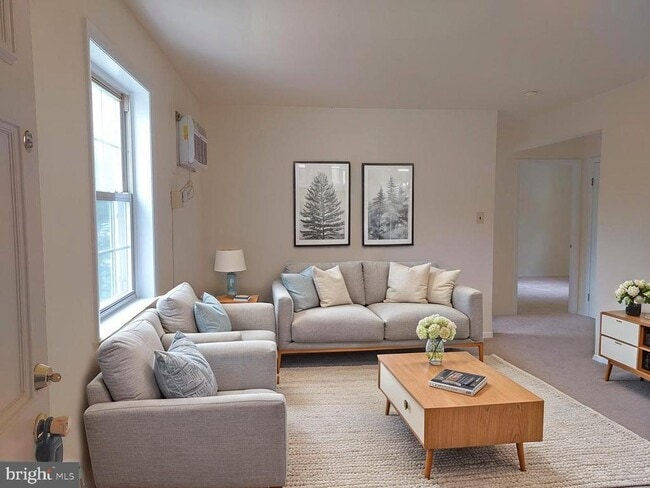 property at 103 Deep Run Rd