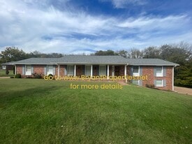 1250 Dalemere Dr in Nashville, TN - Building Photo