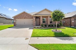 9312 Leveret Ln in Fort Worth, TX - Building Photo