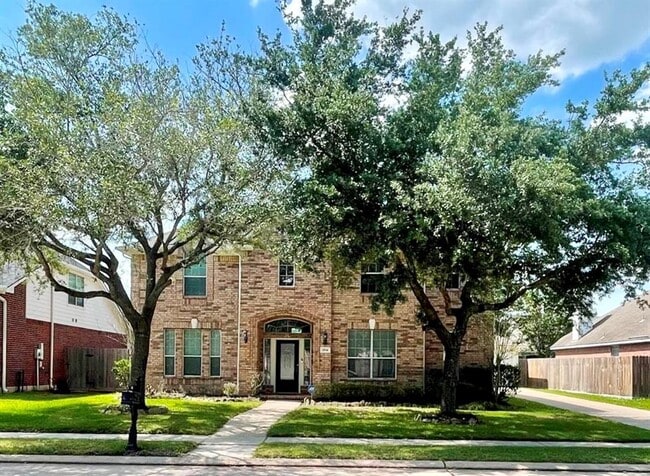 property at 2114 Fortuna Bella Dr