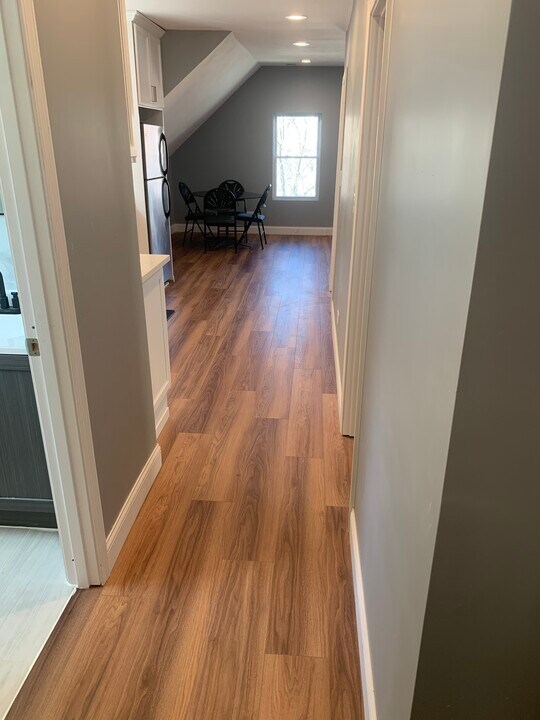 1535 N Harding Ave, Unit 2 BEDROOM in Chicago, IL - Building Photo