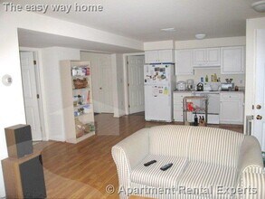 11 Kent Ct in Somerville, MA - Building Photo - Building Photo