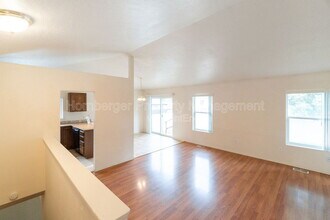621 S Bowdish Rd in Spokane Valley, WA - Building Photo - Building Photo