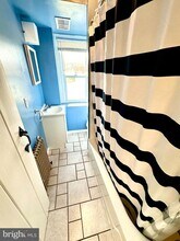 4672 Umbria St in Philadelphia, PA - Building Photo - Building Photo