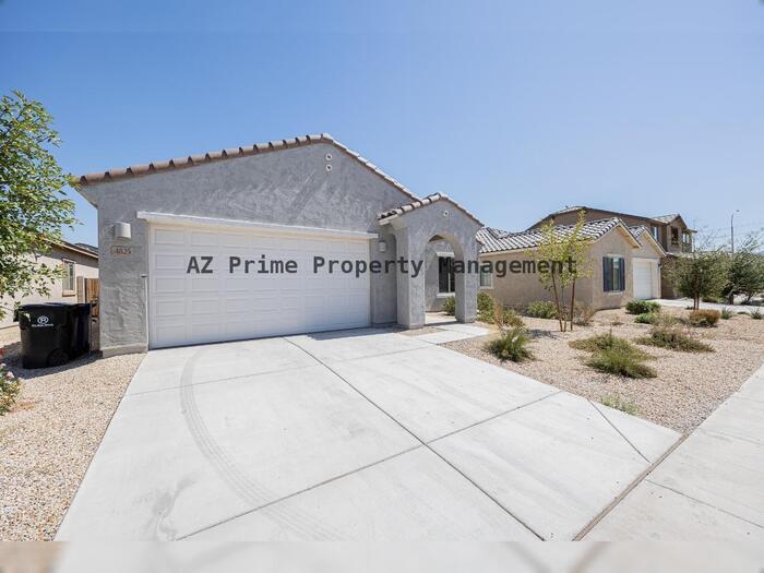 4825 S 108th Ave in Tolleson, AZ - Building Photo