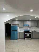 6321 Miles Ave in Huntington Park, CA - Building Photo - Building Photo