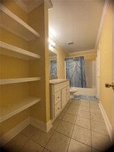 6374 Mimosa Cir in Tucker, GA - Foto de edificio - Building Photo