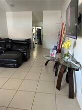 3242 NW 203rd St in Miami Gardens, FL - Building Photo - Building Photo