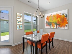 1206 Hidden Oaks Dr in Tomball, TX - Building Photo - Building Photo