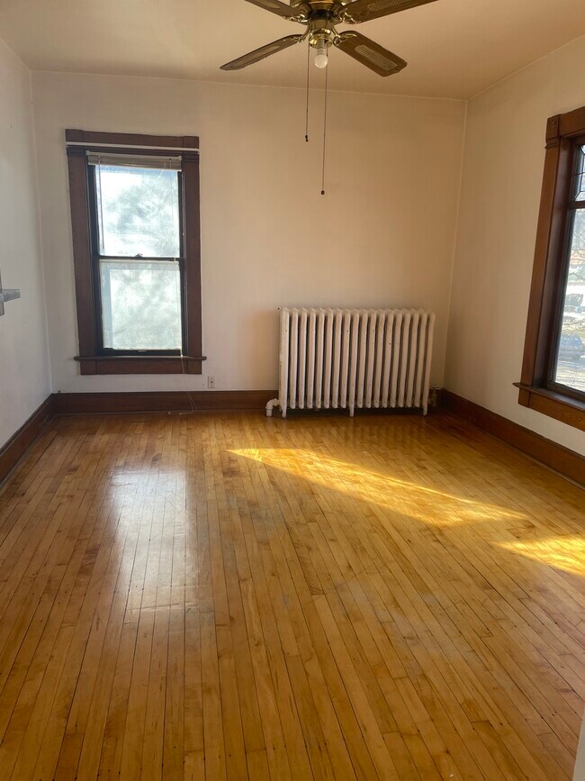 807 Dousman St in Green Bay, WI - Building Photo - Building Photo