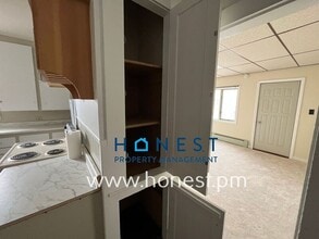 8 Lasalle St in Winslow, ME - Building Photo - Building Photo