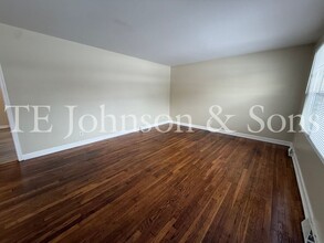 3013 Airport Rd in Winston-Salem, NC - Building Photo - Building Photo