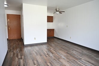 Fox River Commons in Berlin, WI - Building Photo - Building Photo