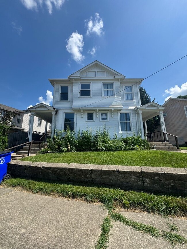 property at 414-416 Park Ave