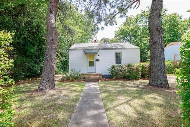 property at 48 Pollux Cir W