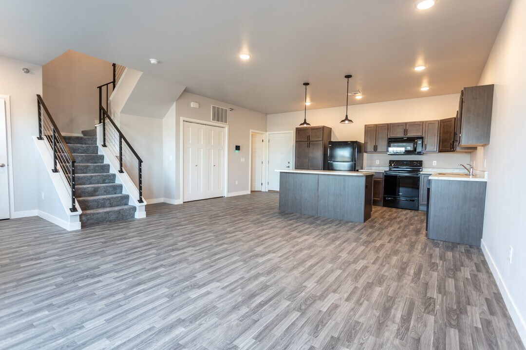 Harvest Ridge Townhomes in Sioux Falls, SD - Building Photo