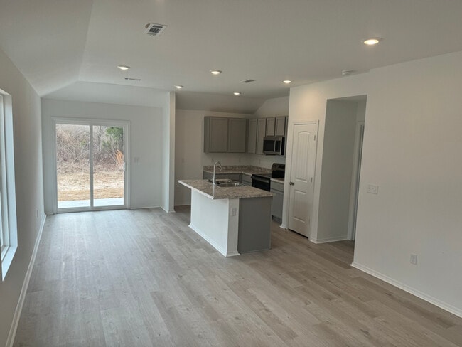 10700 Mason Dr in North Little Rock, AR - Building Photo - Building Photo