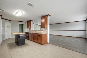 12200 Ferrystone Cove in Austin, TX - Building Photo - Building Photo