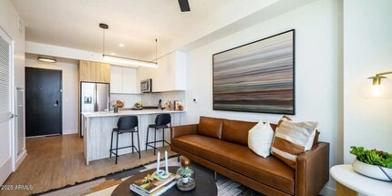 817 N 6th St, Unit A2 in Phoenix, AZ - Building Photo - Building Photo