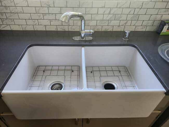 2018 S 2nd Ave in Arcadia, CA - Foto de edificio - Building Photo