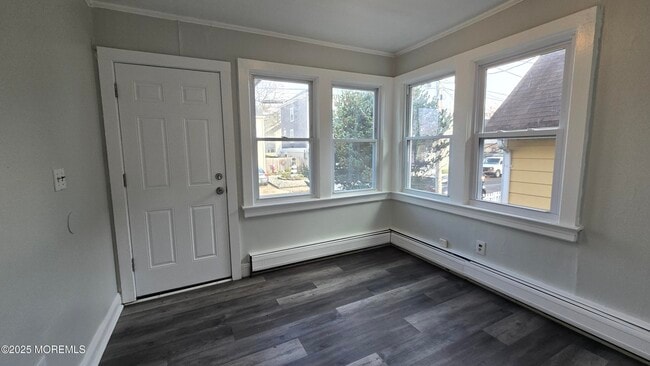 11 St Peters Pl in Keansburg, NJ - Foto de edificio - Building Photo