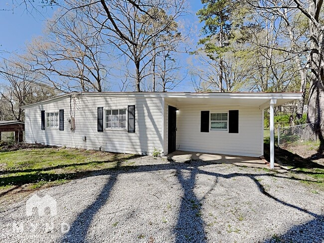 property at 312 Pine St