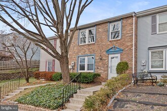 22 Shelldrake Ct in Damascus, MD - Building Photo - Building Photo