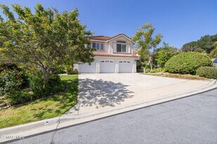 658 Elevar Ct in Simi Valley, CA - Building Photo