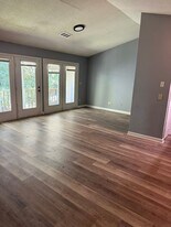 3115 Darden Rd in Greensboro, NC - Building Photo