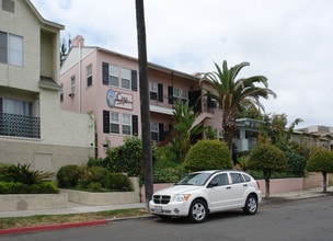 Casa California in San Diego, CA - Building Photo - Building Photo