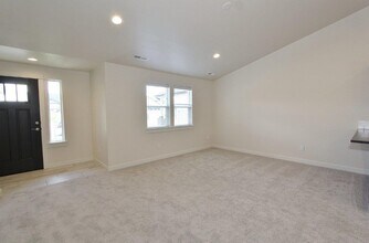 10252 W Thimbleberry Dr in Star, ID - Building Photo - Building Photo