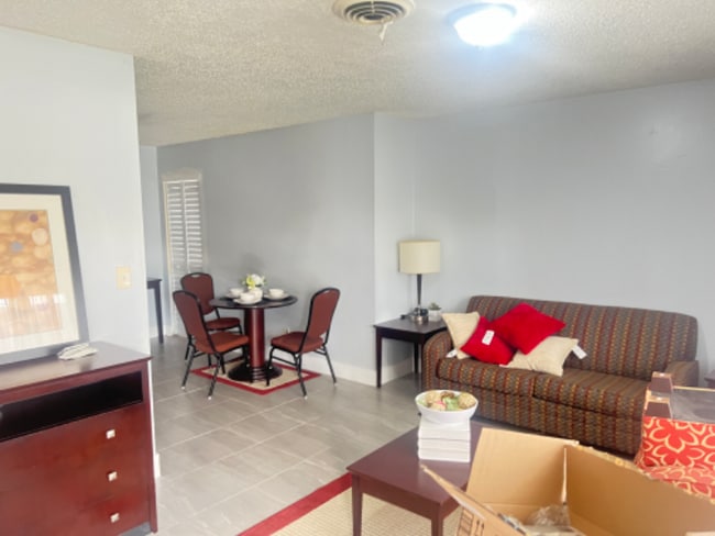 3912 SW 14th St in Fort Lauderdale, FL - Building Photo - Building Photo
