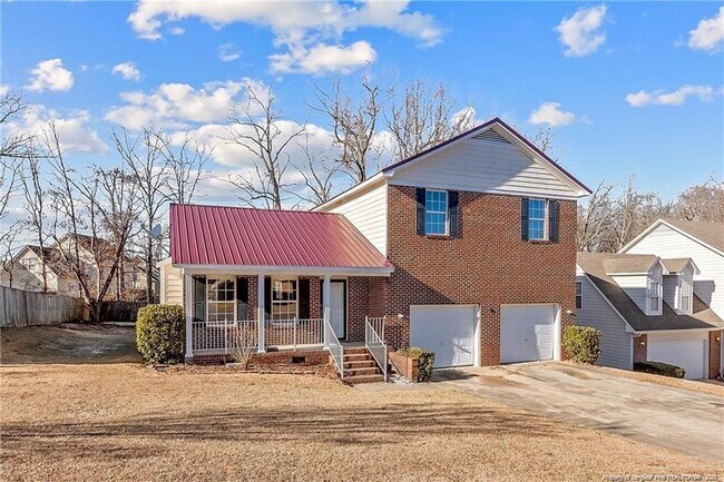 8528 English Saddle Dr in Fayetteville, NC - Building Photo - Building Photo