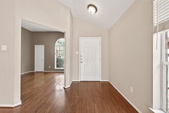 10619 Goodrum Rd in Houston, TX - Building Photo - Building Photo