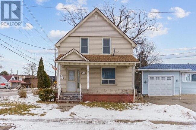 property at 21 Bridge St