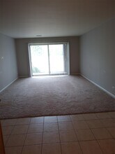 9937 S Cicero Ave in Oak Lawn, IL - Foto de edificio - Building Photo
