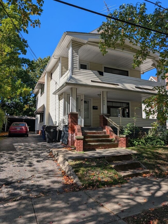 3458 W 136th St in Cleveland, OH - Building Photo - Building Photo